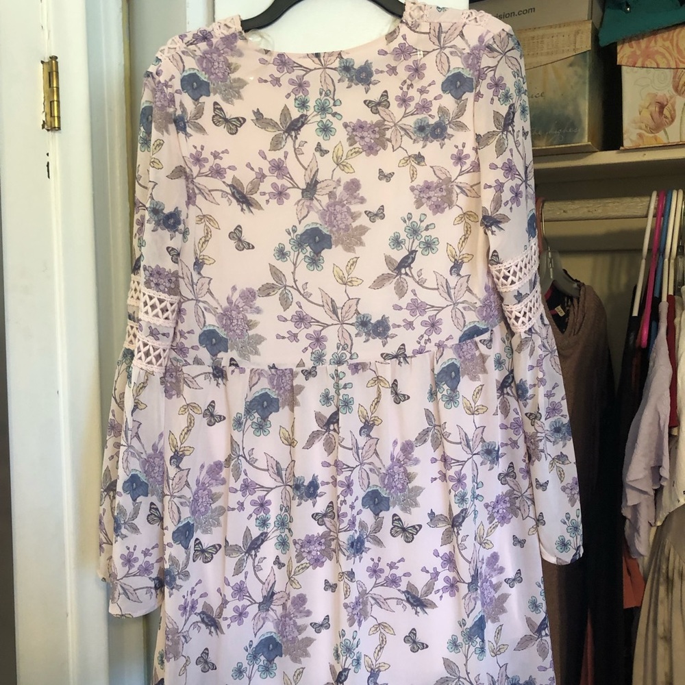 Dress - Picture 2 of 2